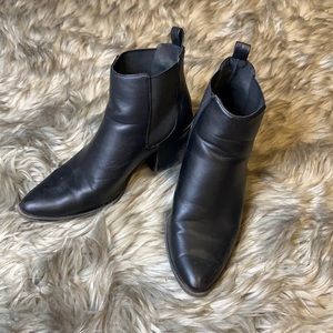 SODA - Black Ankle Boots